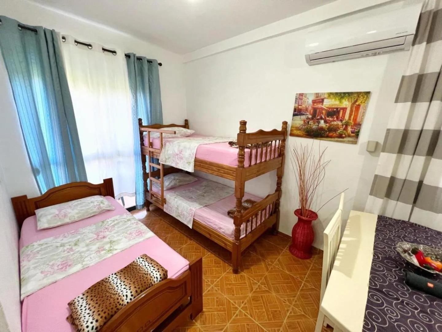 Joni'S Guest House สปีลเล ภายนอก รูปภาพ