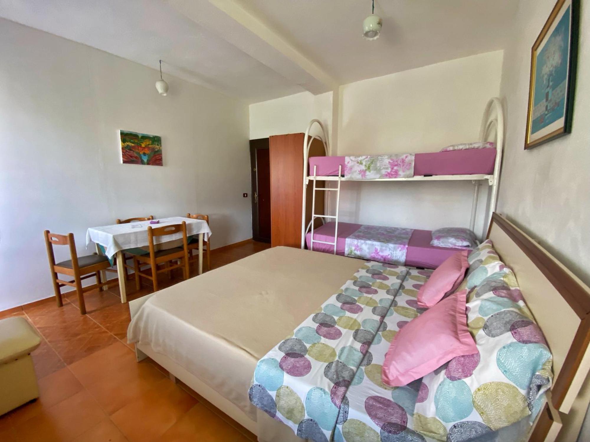 Joni'S Guest House สปีลเล ภายนอก รูปภาพ
